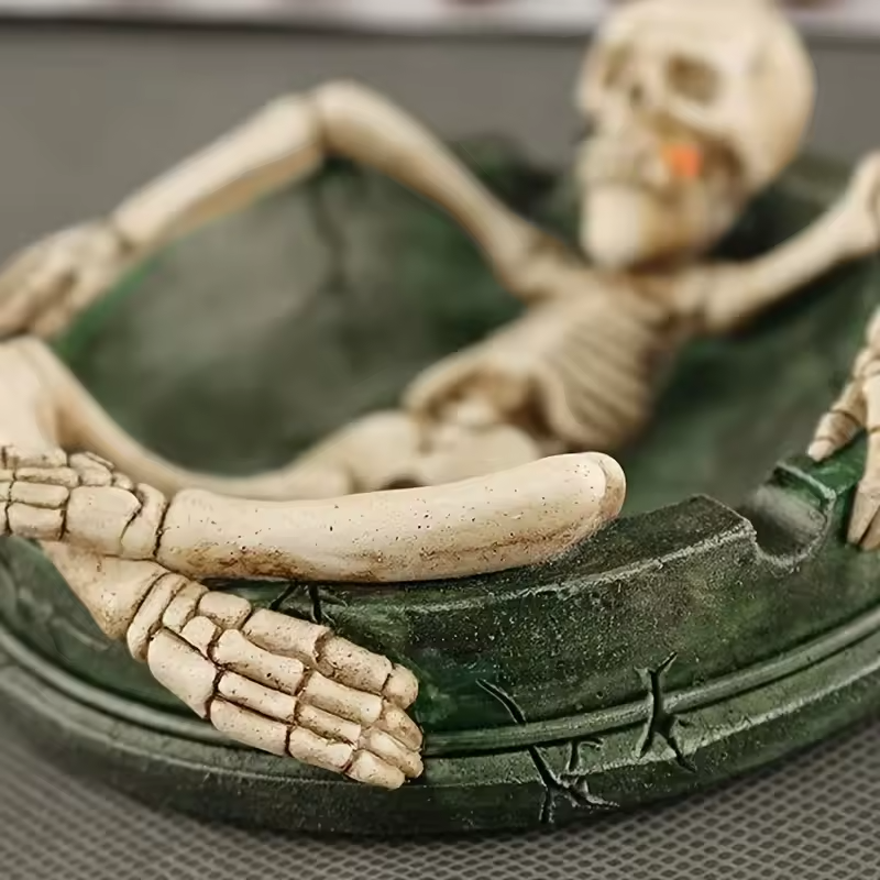 Creative Personality Skull Ashtray
