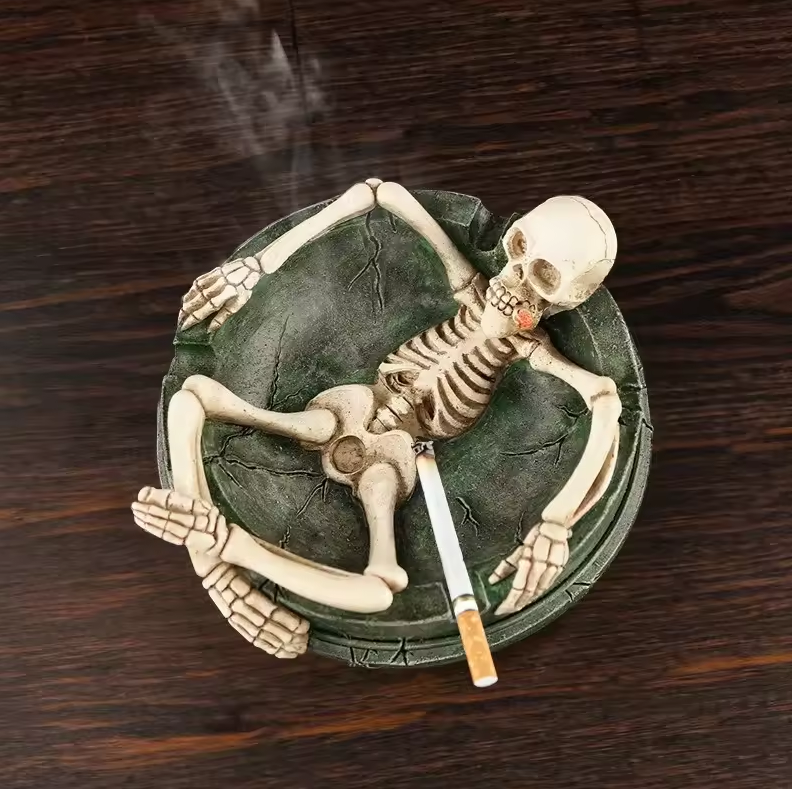 Creative Personality Skull Ashtray